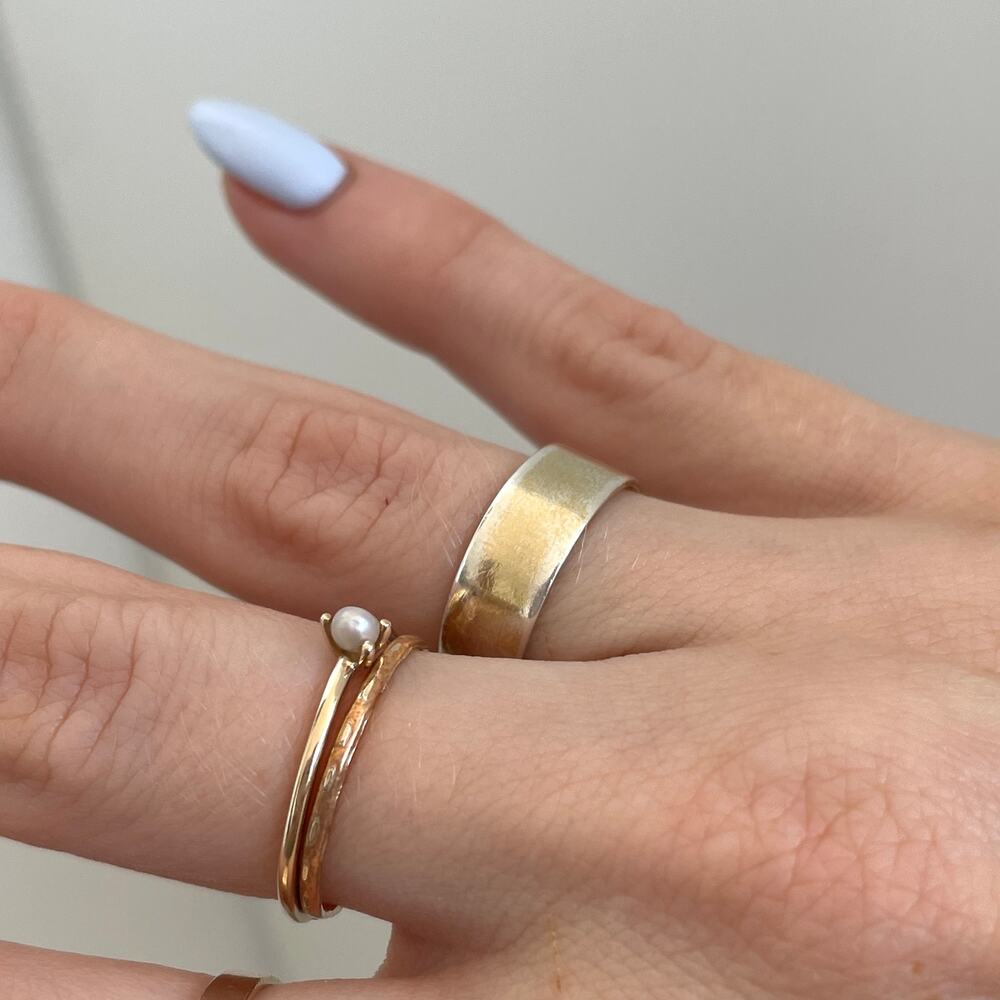 Mejuri daily stacker - Gem Mejuri daily stacker - Gem